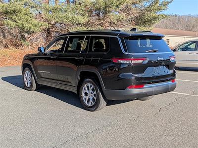 Used 2022 Jeep Grand Cherokee L Limited for sale #D7137 - photo 2