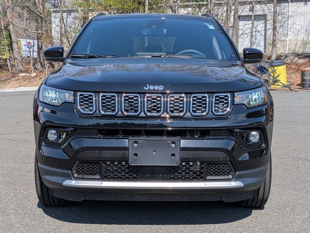 Used 2025 Jeep Compass - photo 5