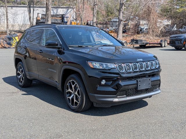Used 2025 Jeep Compass - photo 6