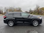 2019 Toyota Highlander AWD SUV for sale #L7367A - photo 6