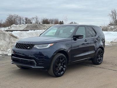 Used 2023 Land Rover Discovery - photo 1