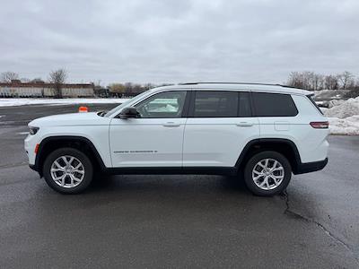 Used 2022 Jeep Grand Cherokee L - photo 1