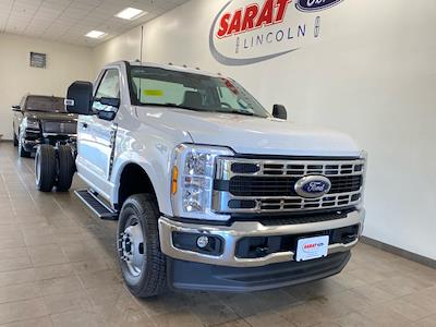 2025 Ford F-350 Regular Cab DRW 4x4 Cab Chassis for sale #E0458 - photo 1