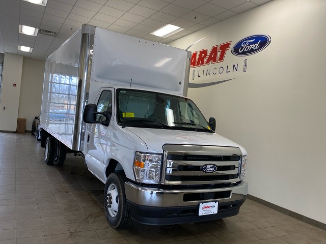 New 2026 Ford E-450 - photo 5
