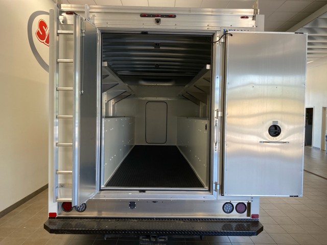 New 2026 Ford E-450 - photo 12