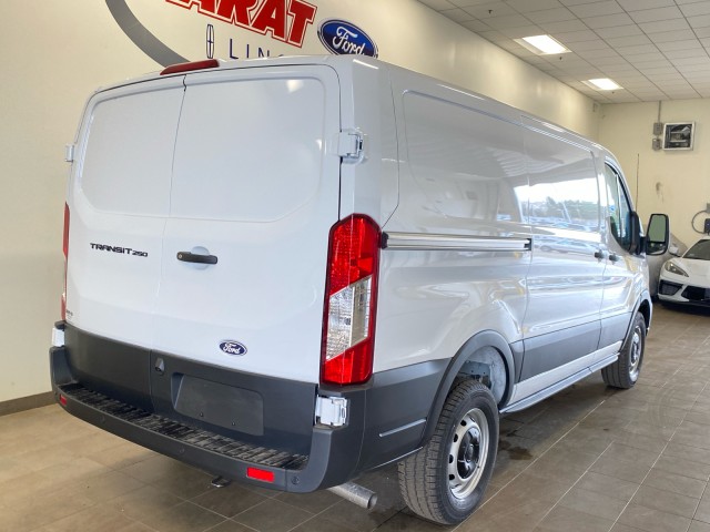 New 2026 Ford Transit 250 - photo 10