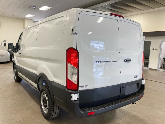 New 2026 Ford Transit 250 - photo 7