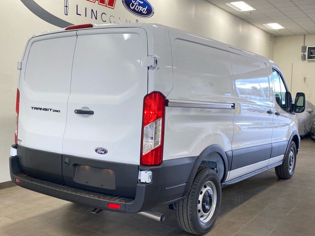 New 2026 Ford Transit 250 - photo 10