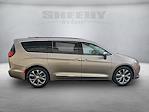 2017 Chrysler Pacifica FWD, Minivan for sale #C02992Q - photo 16