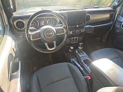 2020 Jeep Gladiator Crew Cab 4x4 Pickup for sale #CCB4167A - photo 2