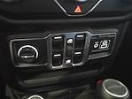 2020 Jeep Gladiator Crew Cab 4x4 Pickup for sale #CCB4167A - photo 21