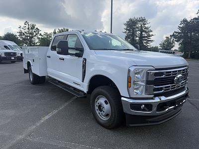 2025 Ford F-350 Crew Cab DRW 4x4 Cab Chassis for sale #CED57232 - photo 2