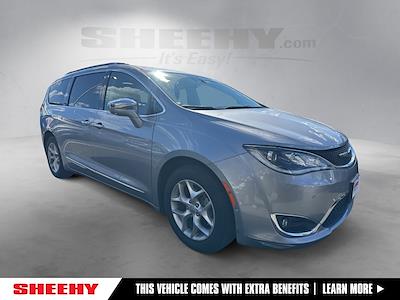 2020 Chrysler Pacifica FWD Minivan for sale #CGL2760A - photo 1