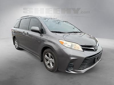 2019 Toyota Sienna FWD Minivan for sale #CLB3701A - photo 2