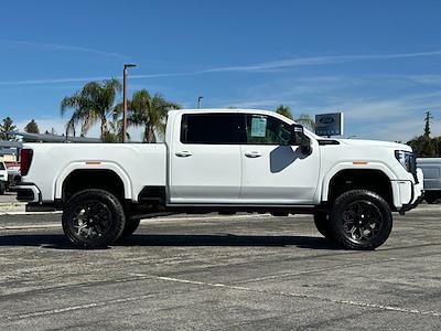Used 2024 GMC Sierra 2500 - photo 1