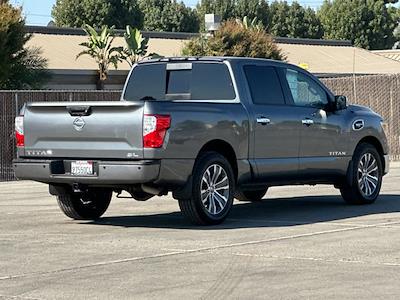2017 Nissan Titan Crew Cab RWD Pickup for sale #T28786 - photo 2