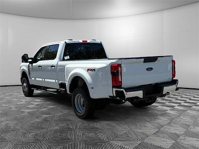 2025 Ford F-350 Crew Cab DRW 4x4 Pickup for sale #13315 - photo 2