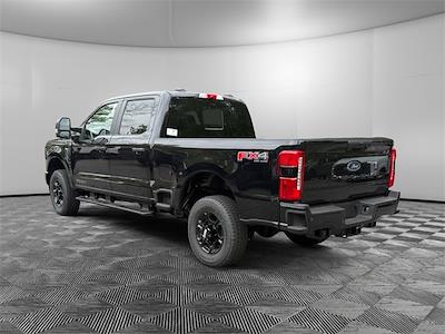2025 Ford F-350 Crew Cab SRW 4x4 Pickup for sale #13349 - photo 2