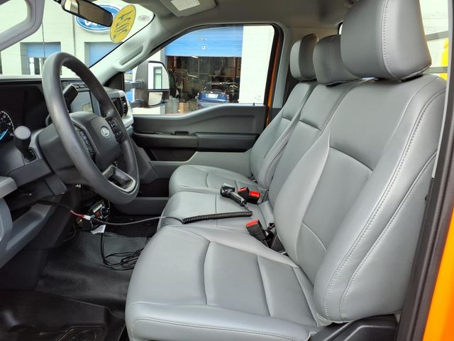 Used 2024 Ford F-550 - photo 18