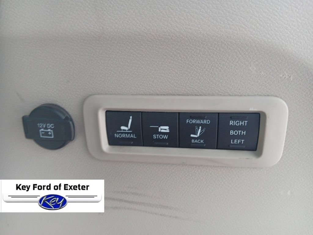 Used 2018 Chrysler Pacifica - photo 17