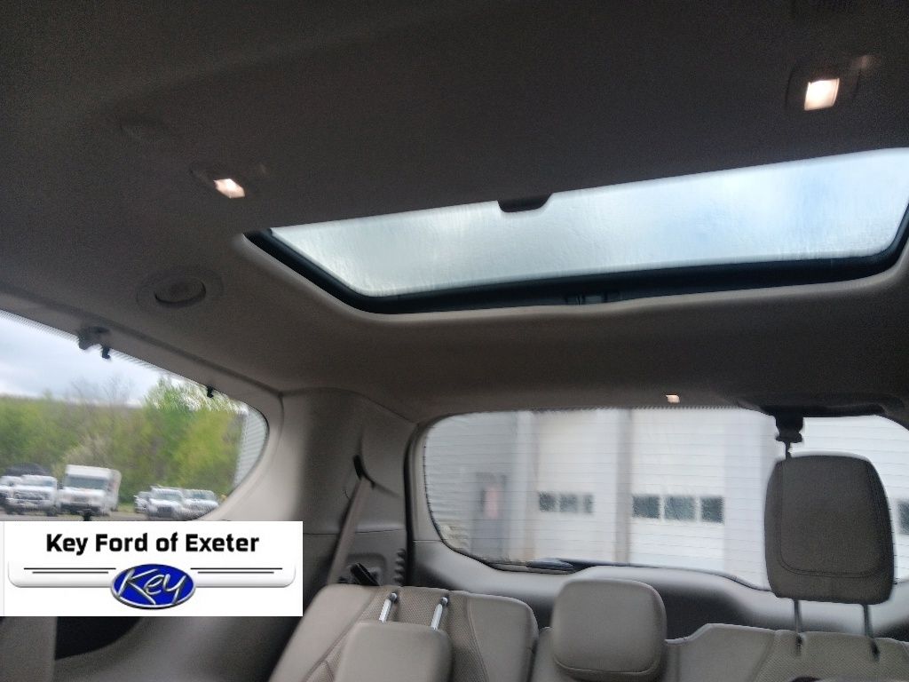 Used 2018 Chrysler Pacifica - photo 19