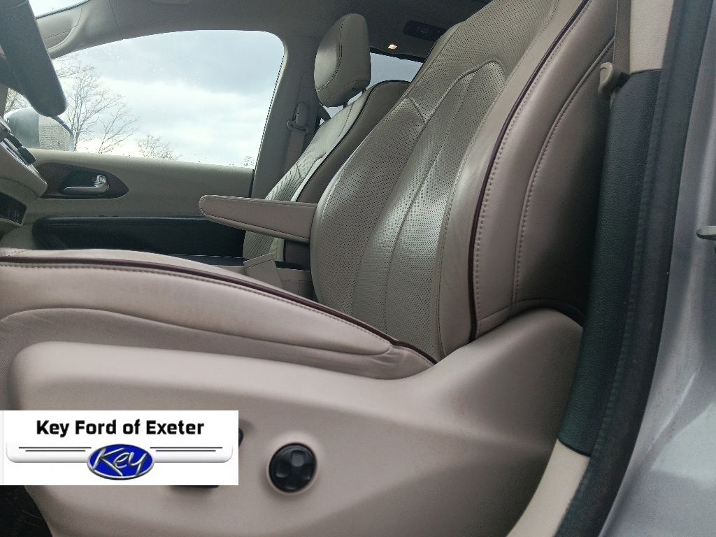 Used 2018 Chrysler Pacifica - photo 30