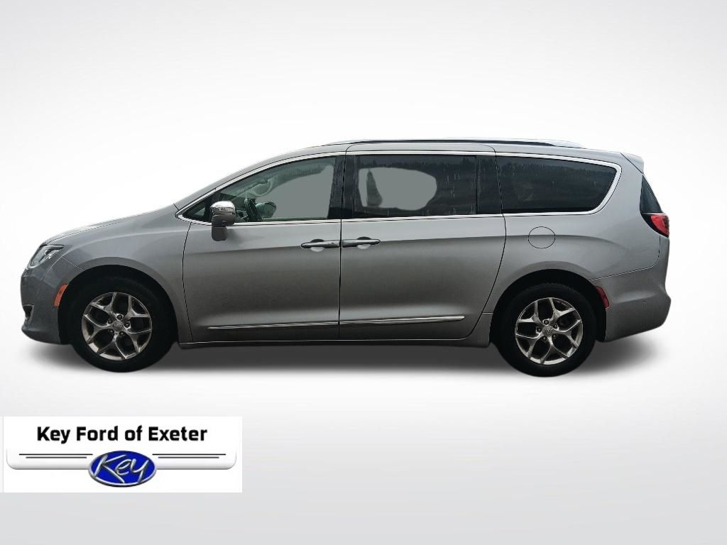 Used 2018 Chrysler Pacifica - photo 8