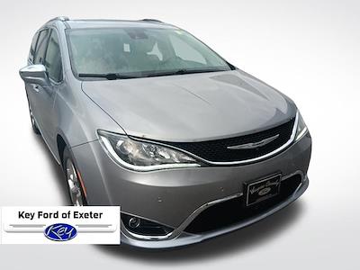 Used 2018 Chrysler Pacifica - photo 1