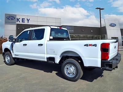 New 2025 Ford F-350 XL Crew Cab 4WD SRW Pickup for sale #E847 - photo 2