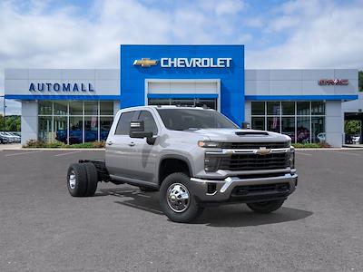 New 2025 Chevrolet Silverado 3500 LT Crew Cab 4WD 60 CA Cab Chassis for sale #C25148 - photo 1