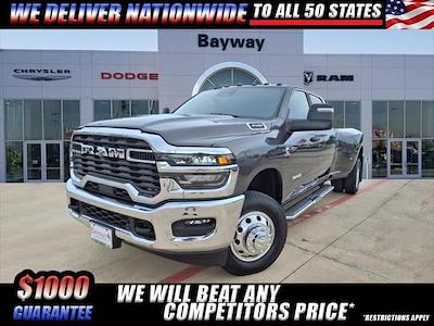 New 2025 Ram 3500 Lone Star Crew Cab 4x4 DRW Pickup for sale #B250849 - photo 1