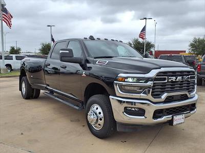 New 2025 Ram 3500 Tradesman Crew Cab 4x4 DRW Pickup for sale #B250647 - photo 2