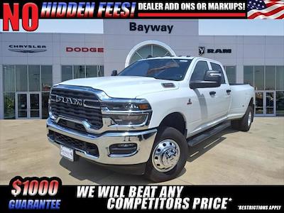 New 2026 Ram 3500 Tradesman Crew Cab 4x4 DRW Pickup for sale #B260011 - photo 1