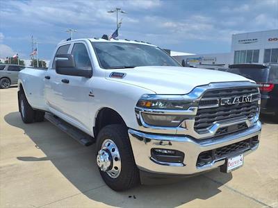 New 2026 Ram 3500 Tradesman Crew Cab 4x4 DRW Pickup for sale #B260011 - photo 2