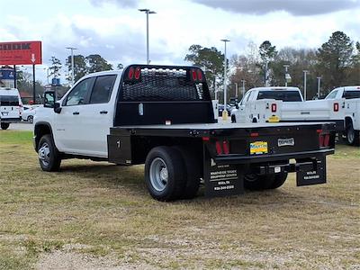 2026 Chevrolet Silverado 3500 Crew Cab 4WD Flatbed Truck for sale #188951F - photo 2
