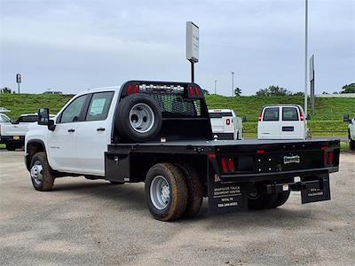 New 2025 Chevrolet Silverado 3500 Work Truck Crew Cab 4WD Flatbed Truck for sale #277542F - photo 2