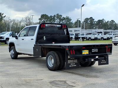 New 2025 Chevrolet Silverado 3500 Crew Cab Flatbed Truck for sale #370824F - photo 2