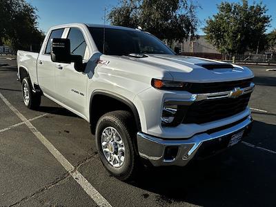 New 2025 Chevrolet Silverado 2500 LT Crew Cab 4WD Pickup for sale #251041 - photo 1