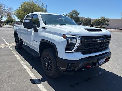 New 2025 Chevrolet Silverado 2500 LT Crew Cab 4WD Pickup for sale #251058 - photo 1