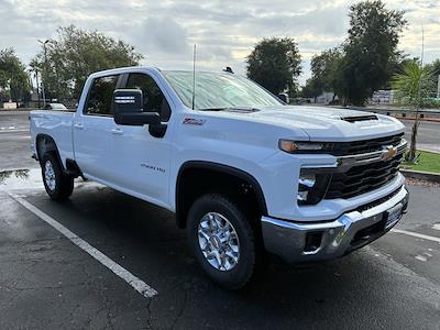 New 2025 Chevrolet Silverado 2500 LT Crew Cab 4WD Pickup for sale #251076 - photo 1
