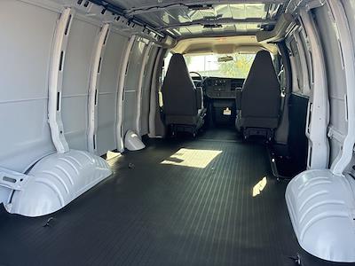 New 2026 Chevrolet Express 2500 Empty Cargo Van for sale #260593 - photo 2