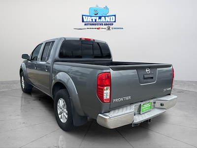 Used 2017 Nissan Frontier SV Crew Cab for sale #C250367B - photo 2