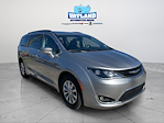 2017 Chrysler Pacifica FWD Minivan for sale #C260040A - photo 1