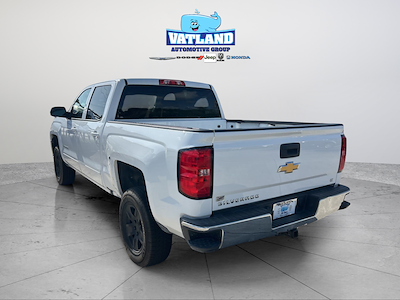 Used 2018 Chevrolet Silverado 1500 - photo 1