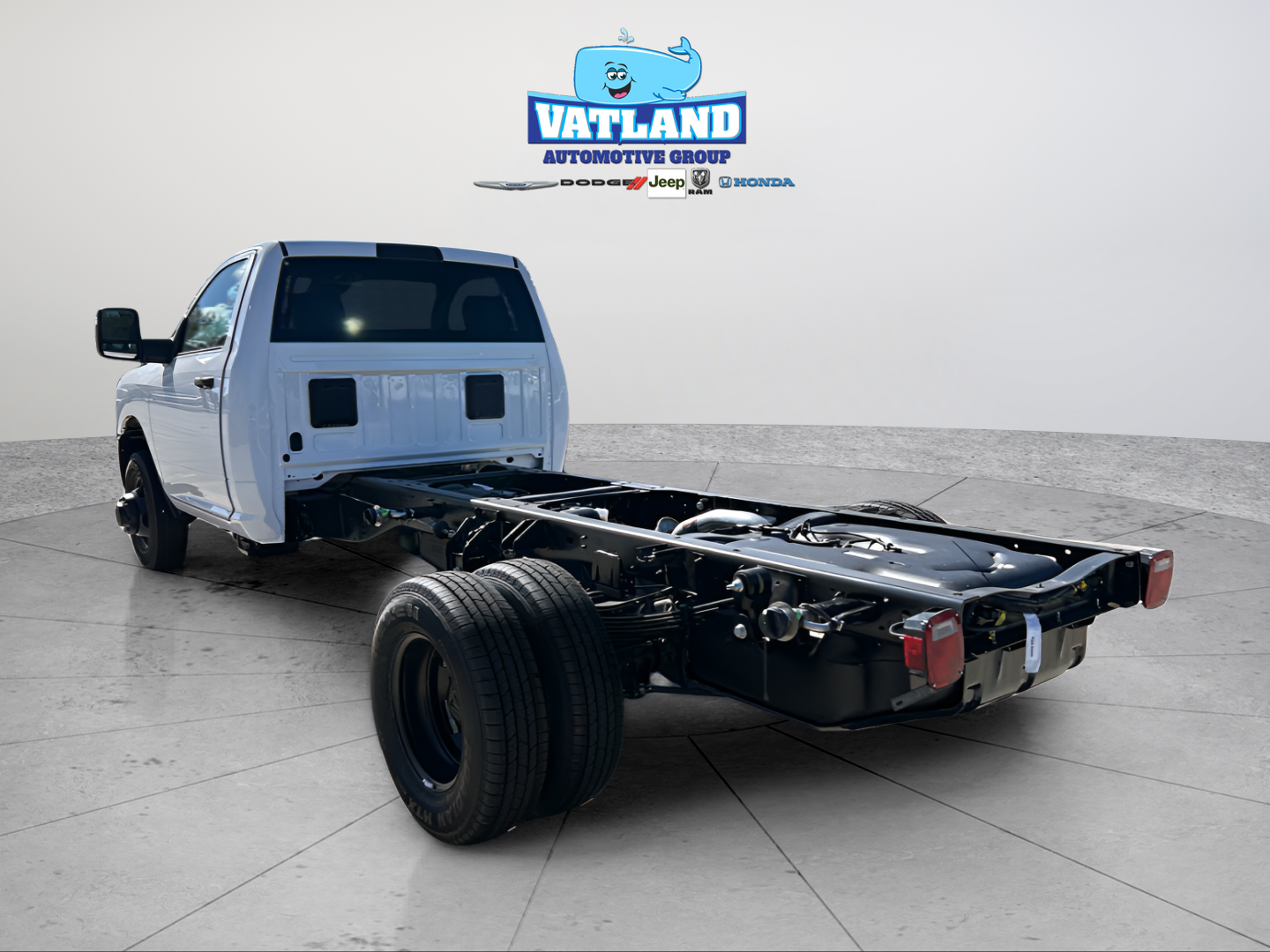New 2026 Ram 3500 - photo 2
