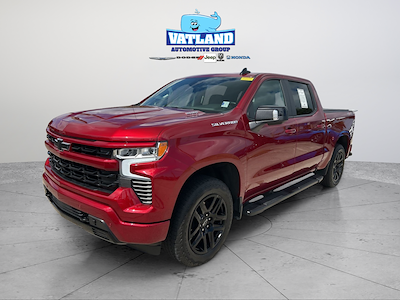 Used 2025 Chevrolet Silverado 1500 - photo 1