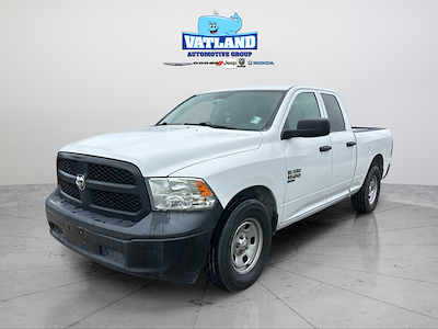 Used 2021 Ram 1500 Classic - photo 1
