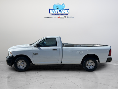 Used 2022 Ram 1500 Classic - photo 1