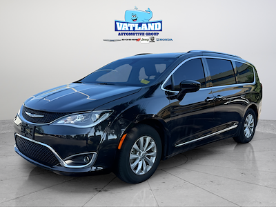 2019 Chrysler Pacifica FWD Minivan for sale #H26516A1 - photo 1