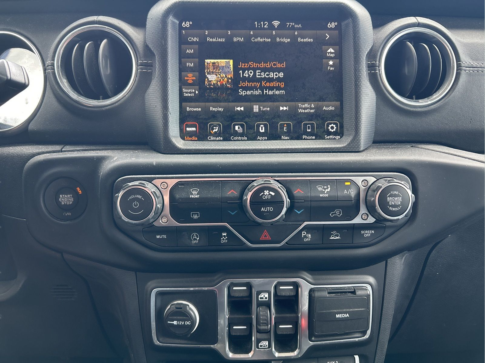 Used 2020 Jeep Gladiator - photo 18